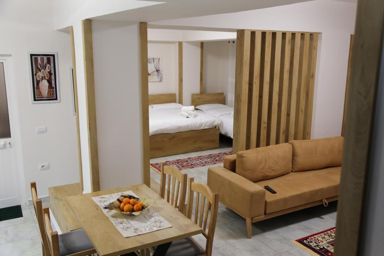 Modern Marvel Apartment Krujë 外观 照片