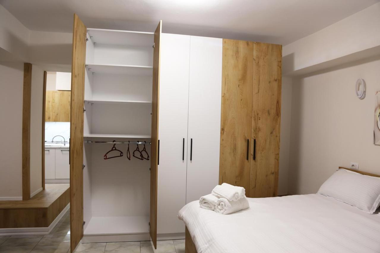 Modern Marvel Apartment Krujë 外观 照片