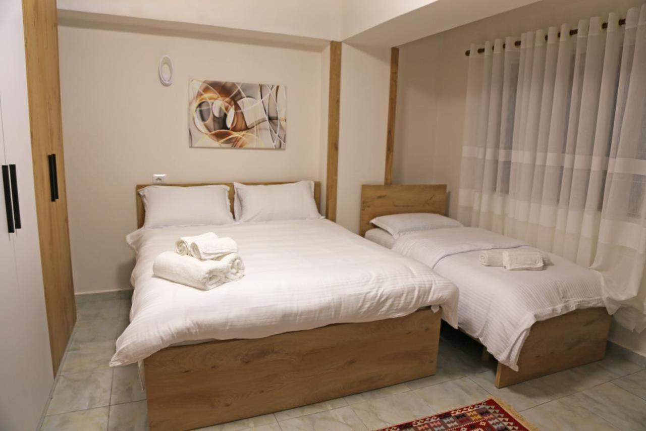 Modern Marvel Apartment Krujë 外观 照片