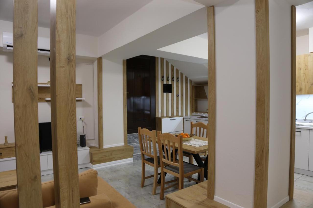Modern Marvel Apartment Krujë 外观 照片
